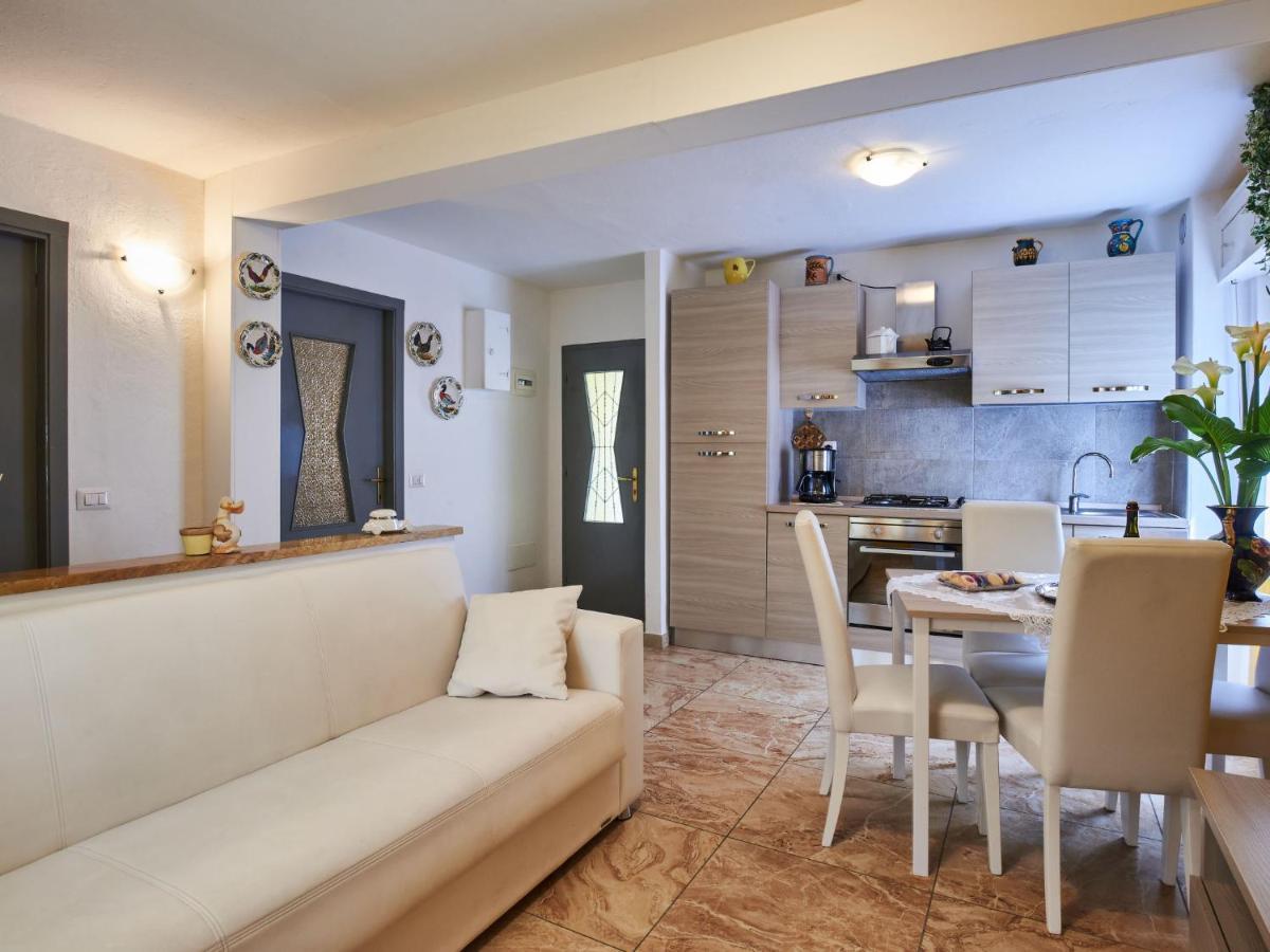 Apartment Casa Del Pergulin - Lmz325 By Interhome Verceia Eksteriør billede